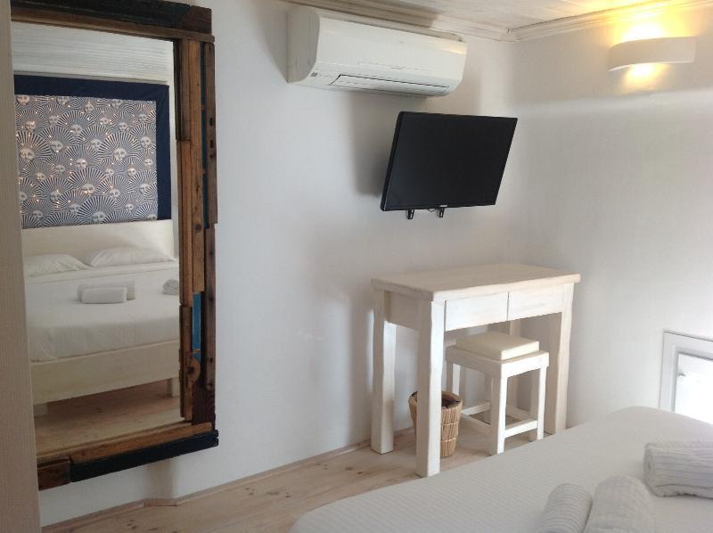 Blue, White And Grey Suites Ορνός Εξωτερικό φωτογραφία